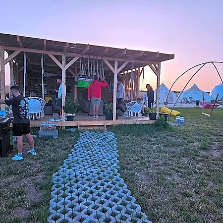 Mar A Glamping23 Hotel *